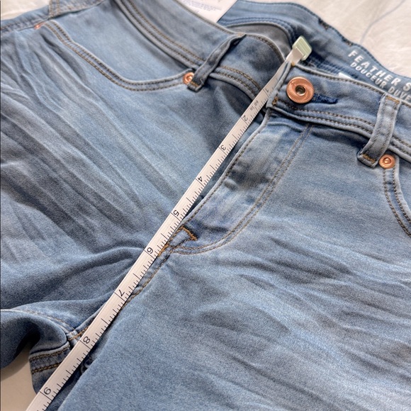 H&M Women Low Waist Feather Soft Skinny Jeggings (Size: 8) - Picture 4 of 6